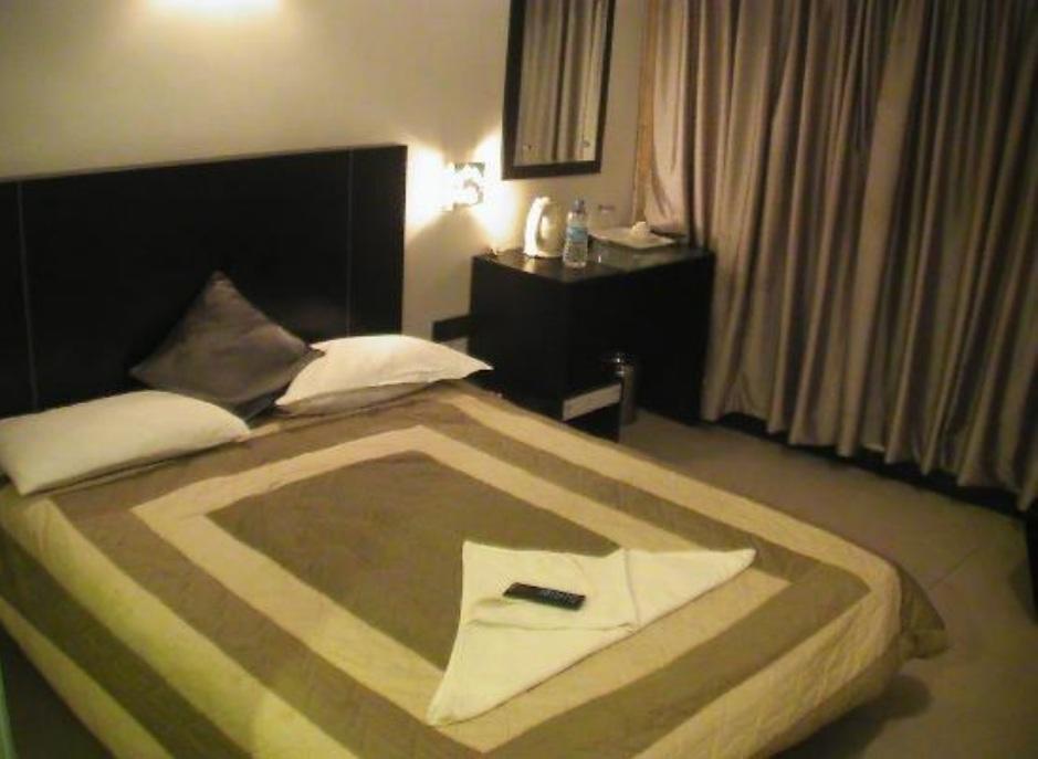 Hotel T.A.P. Gold Crest Bangalore Bilik gambar